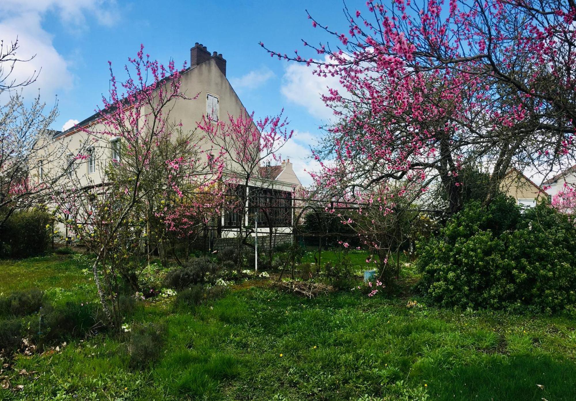 La P'Tite Fabrique Villa Montceau-les-Mines Luaran gambar